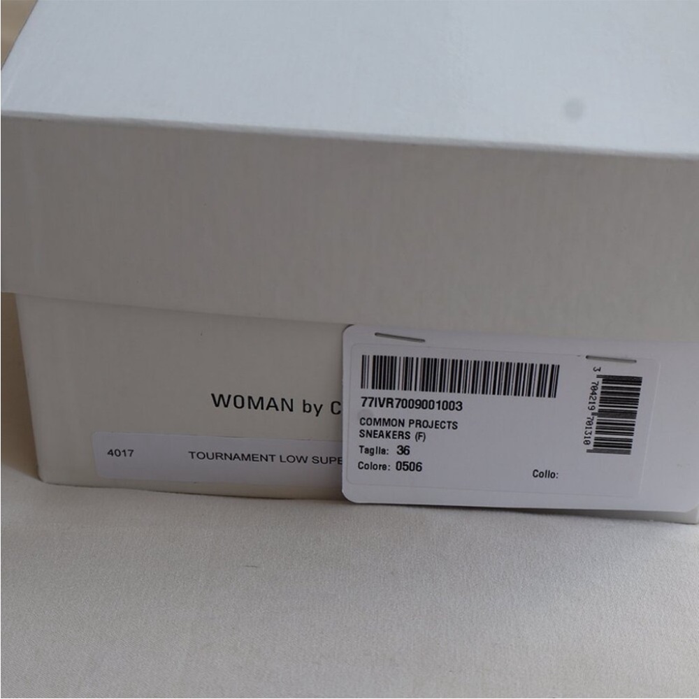 Common Projects Tournament Low in White - Picture 10 of 12